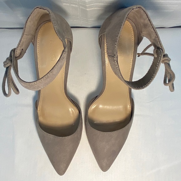 Forever 21 Women's tan suede pumps heels with ankle strap lace tie size 9 - Picture 3 of 14